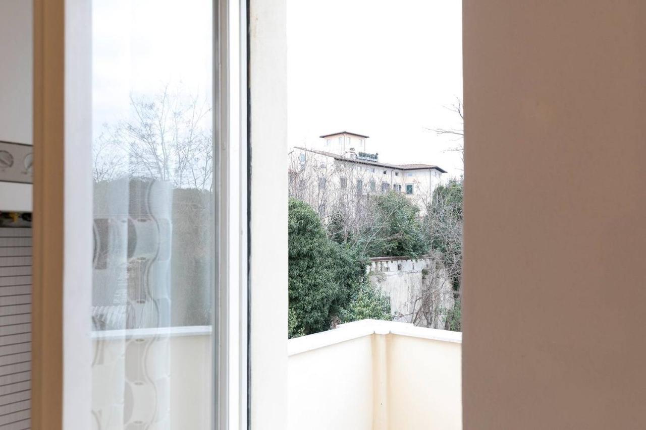 Altido Charming Apt With Terrace Next To Giardino Scotto Apartamento Pisa Exterior foto